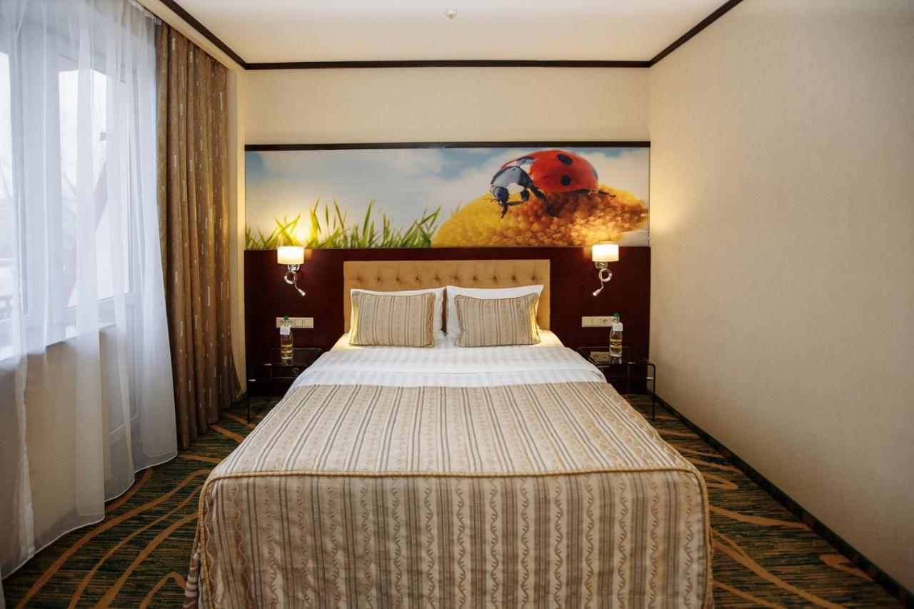 Hotel Kazzhol Almaty Exterior photo