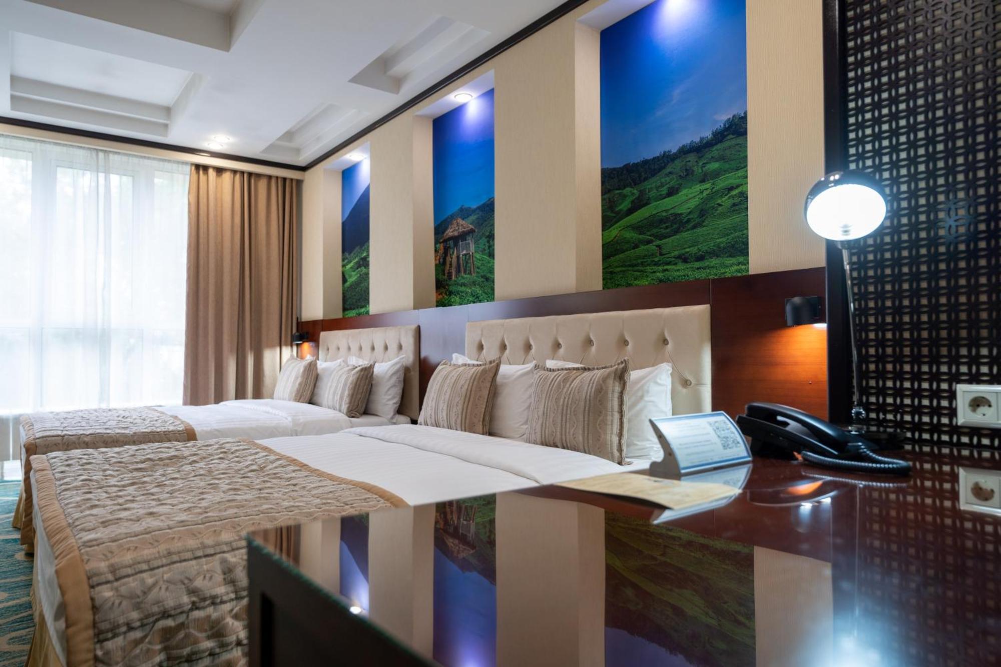 Hotel Kazzhol Almaty Exterior photo