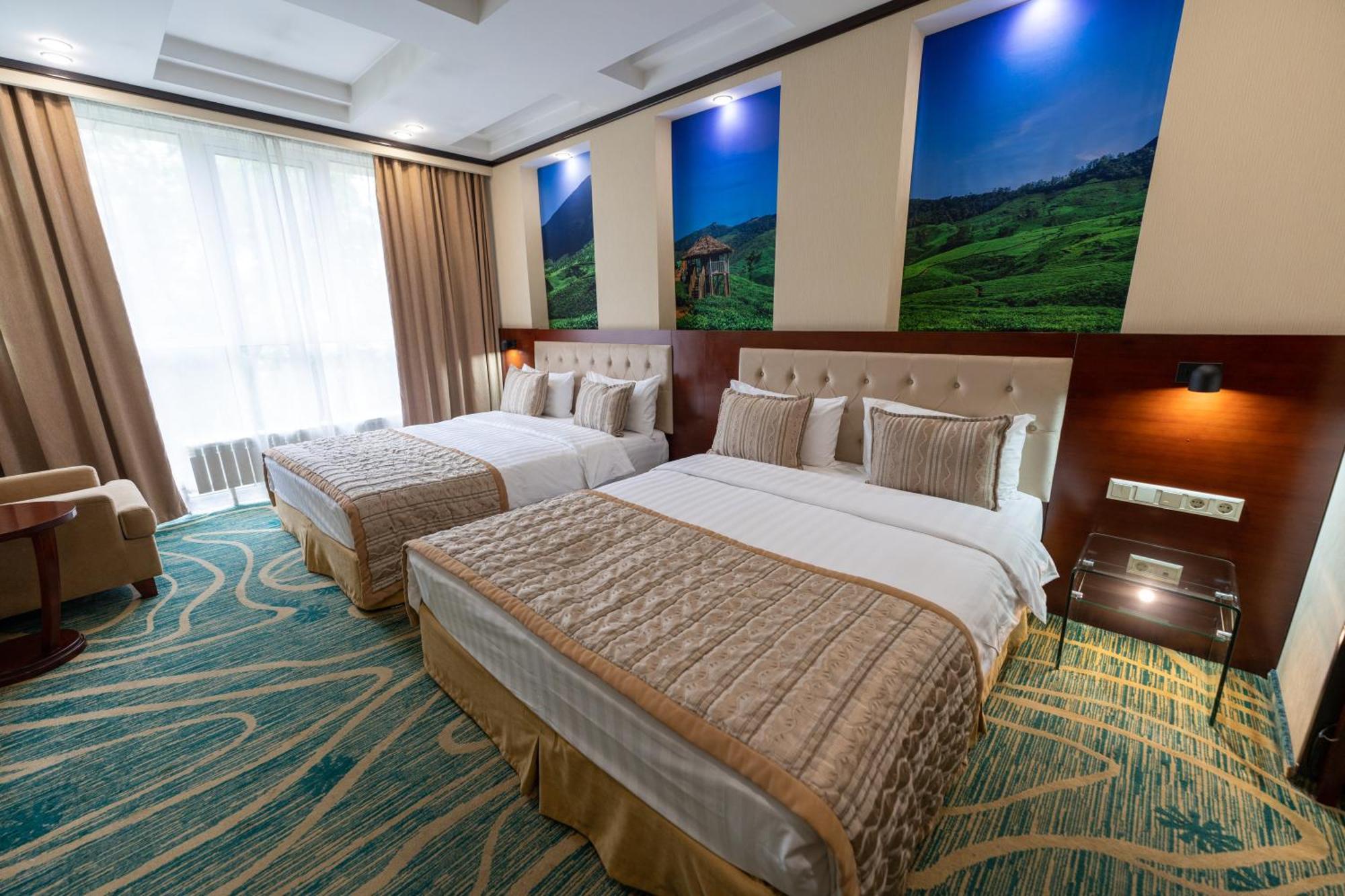 Hotel Kazzhol Almaty Exterior photo
