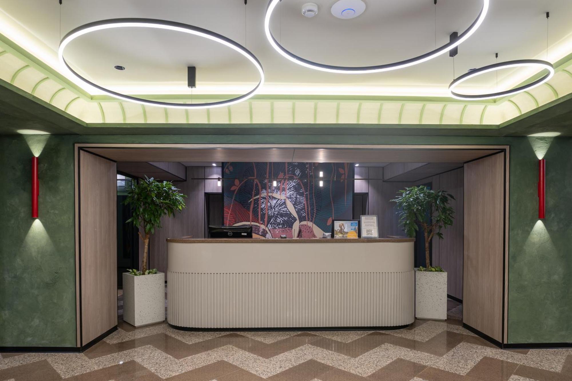 Hotel Kazzhol Almaty Exterior photo