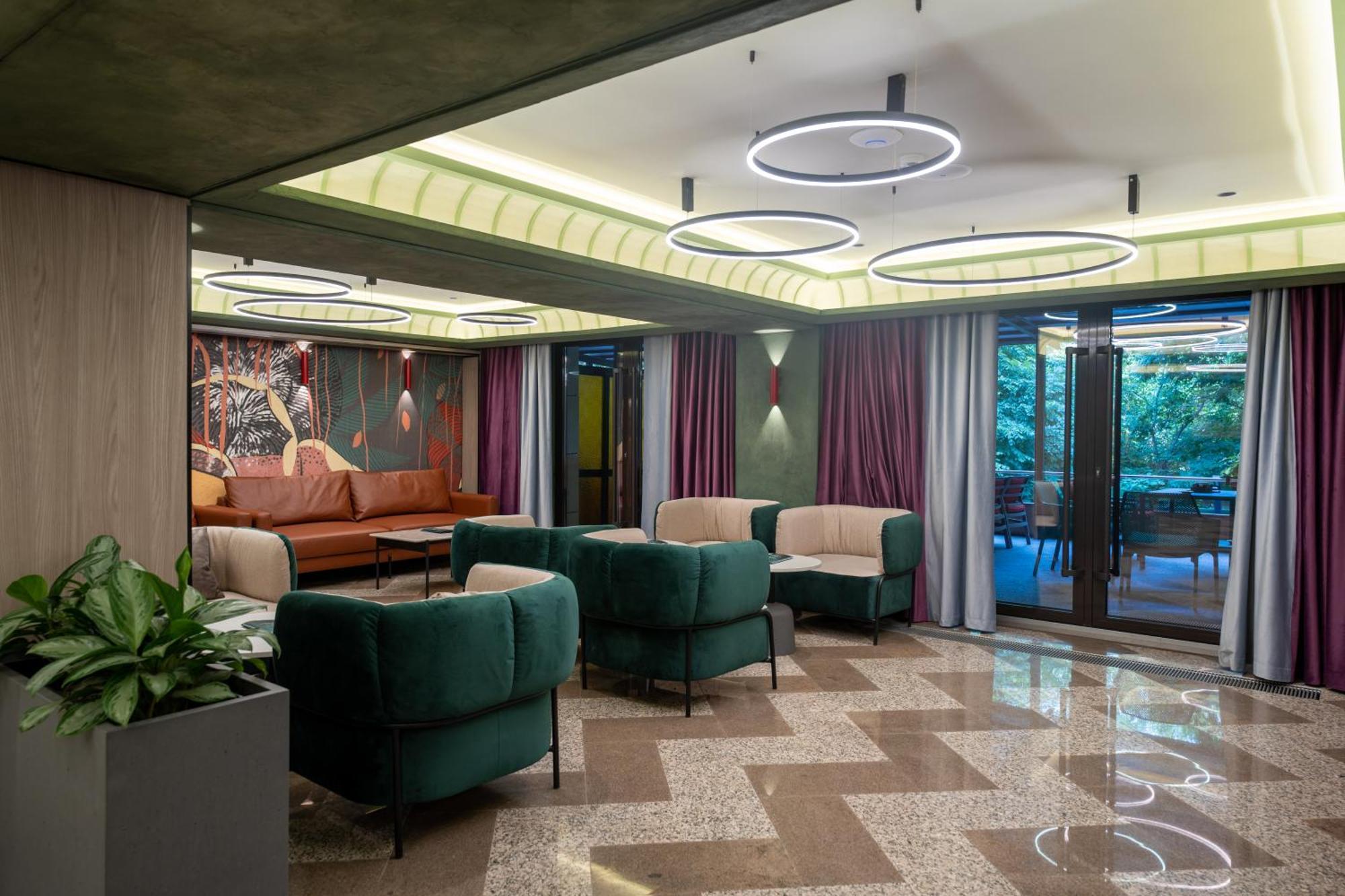 Hotel Kazzhol Almaty Exterior photo